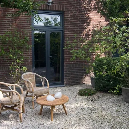 Bed & Breakfast Het Wolfshuis *