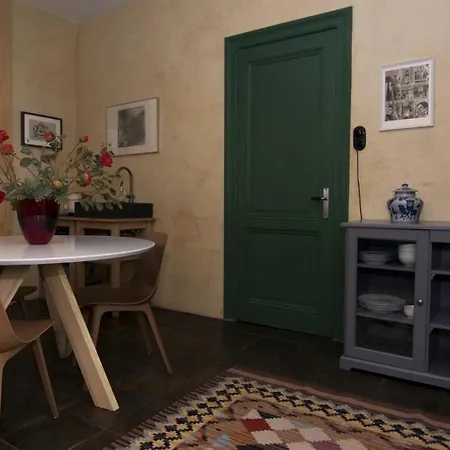 Het Wolfshuis Bed & Breakfast Bemelen