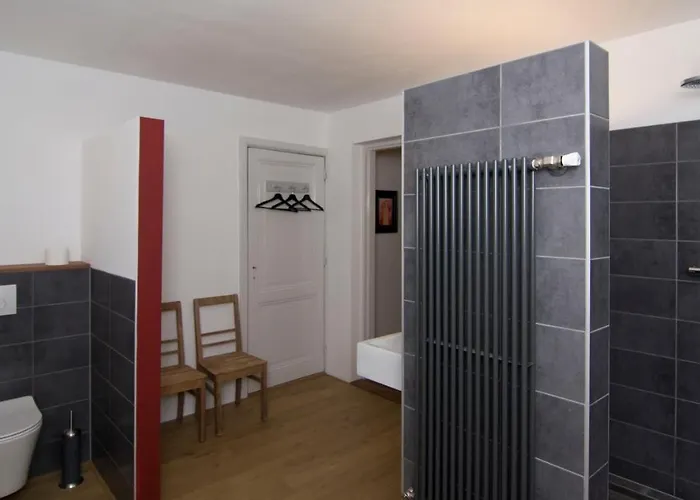 Bed & Breakfast Het Wolfshuis 4*